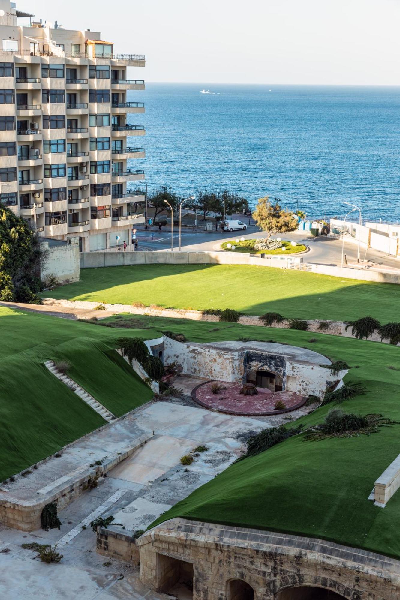 סליאמה Luxury Seafront 3Br With Pool By Arcobnb מראה חיצוני תמונה