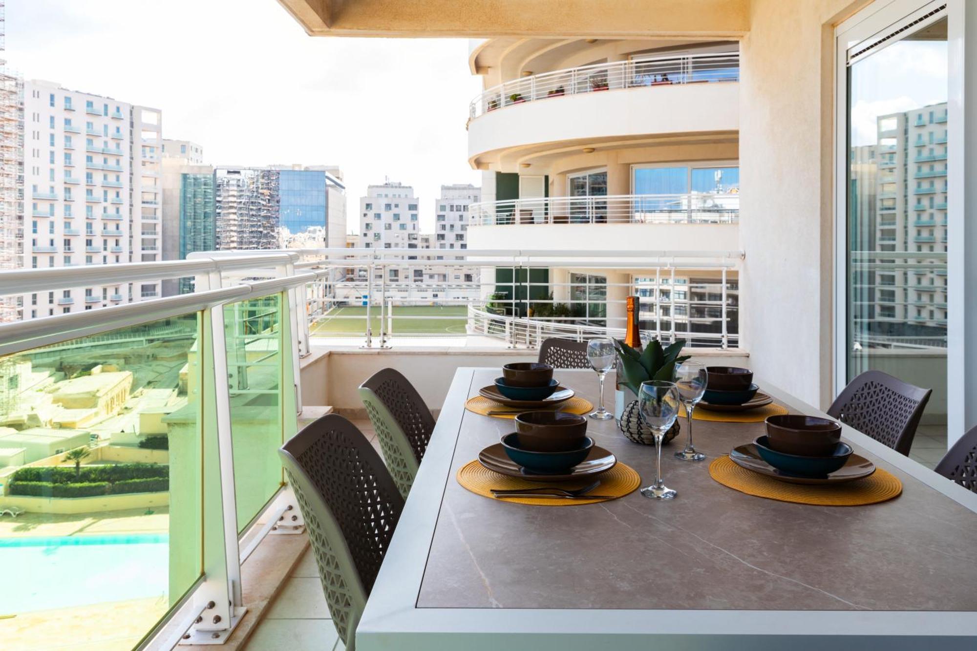 סליאמה Luxury Seafront 3Br With Pool By Arcobnb מראה חיצוני תמונה